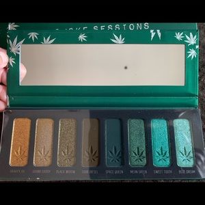 Limited edition Melt Cosmetics Limited edition “smoke sessions” palette
